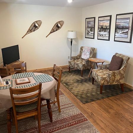 Creekside Downtown Vacation Suites, Only Adults 25 Or Older Buffalo Zewnętrze zdjęcie